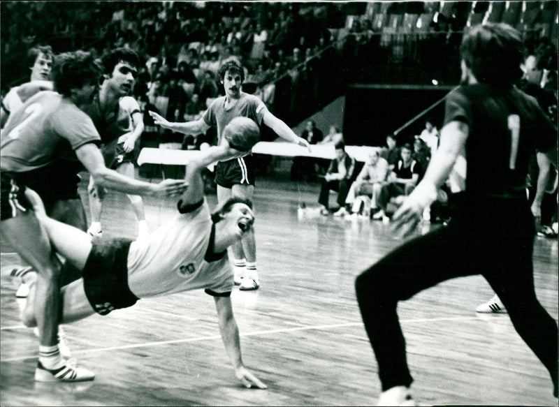 WEIGHTHEA FILM SPEICKERETTO ROSTOCK IUS ADJUSTED - Vintage Photograph