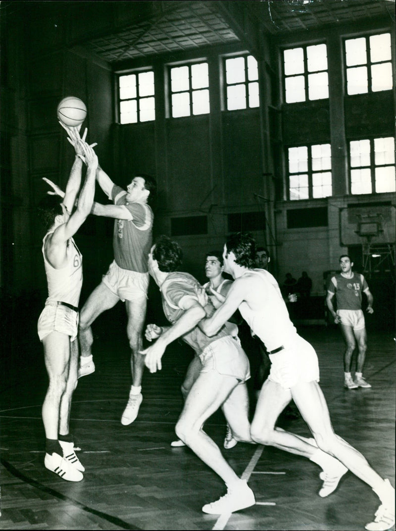 INTERNATIONAL TOURNAMENT ASKT LEIPZIG THON VED BUIELAPEST - Vintage Photograph