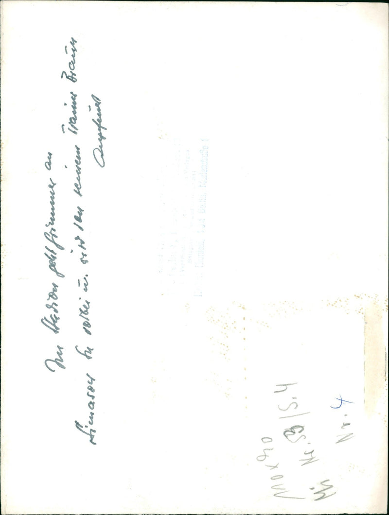 NUDE BADION GOLOT FRIMMER FICUASON ROLBEIN SIR HIS TRAINS BRA - Vintage Photograph