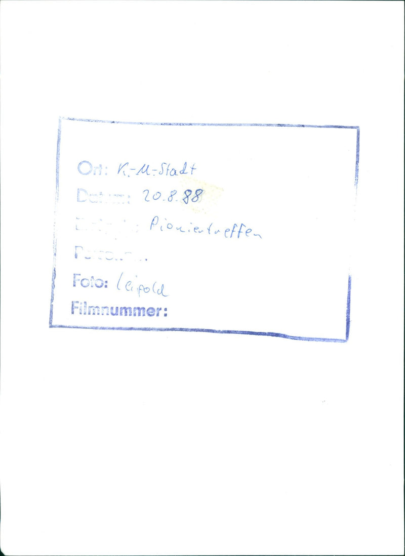 1988 PIONIERTRETLEN PIONIENTA EFFEN FOLO LEIPOLD FILM NUMBER PION - Vintage Photograph