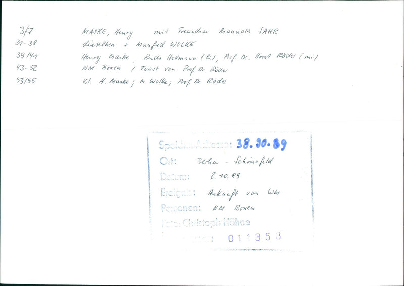 ARRIVAL BEREN SCHONEFELD HENRY GIRLFRIEND MANUELA - Vintage Photograph