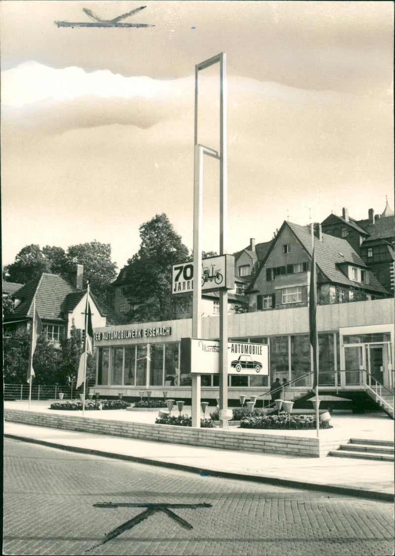 IMAGES WALBURG AVENUE AULOMOBIL MUSEUM ALL VISITSIN TARTLICH ELLIR - Vintage Photograph