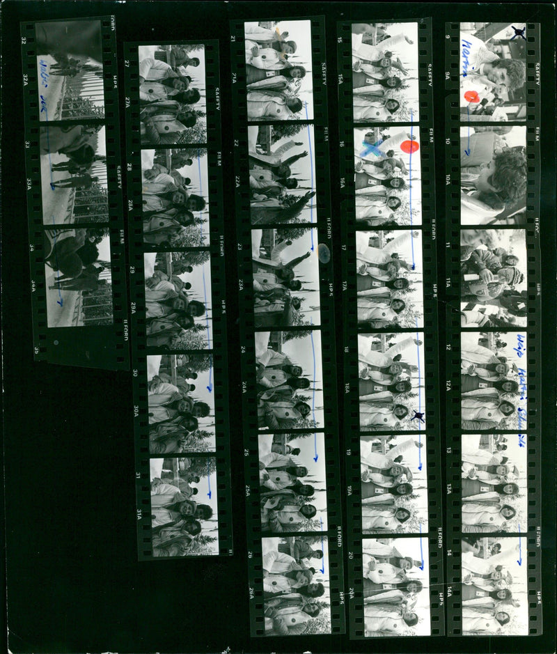 1988 WINTERS PLAY WINTER MICHAEL STEFFI FILM - Vintage Photograph