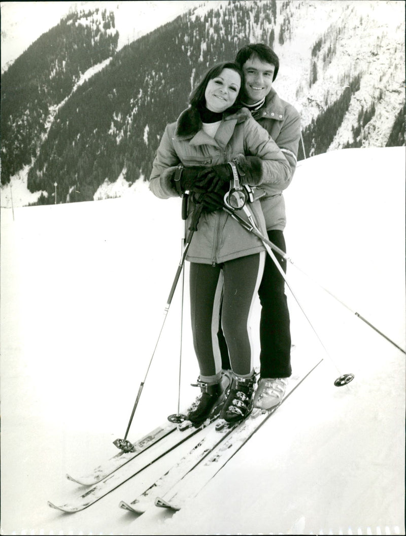 LIGHT FERIE GERMAN FILM DIRECTED DAMIEN BANKS BASED - Vintage Photograph