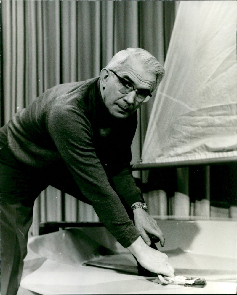 BURU TILLS OUR MODEL KIT BUILD SAILBOAT MADE SYN - Vintage Photograph