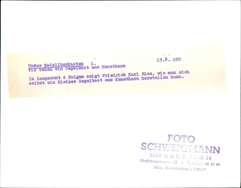 MODEL BURU CHECKOUTS BUILD SAILBOAT MADE RESIN TOTAL EPISODES - Vintage Photograph