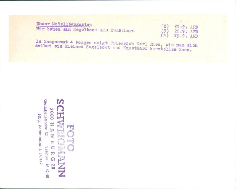 MOES MODEL BUILDING CASKS HOW MAKE YOURSELF SMALL - Vintage Photograph