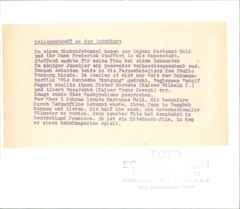 COLLEAGUES MEET ANDER WATERBAUT ATELIER FILMED ALBERT - Vintage Photograph