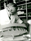 RIES OUR MODEL BUILDING LOAD FRIEDRICH KARL MET - Vintage Photograph