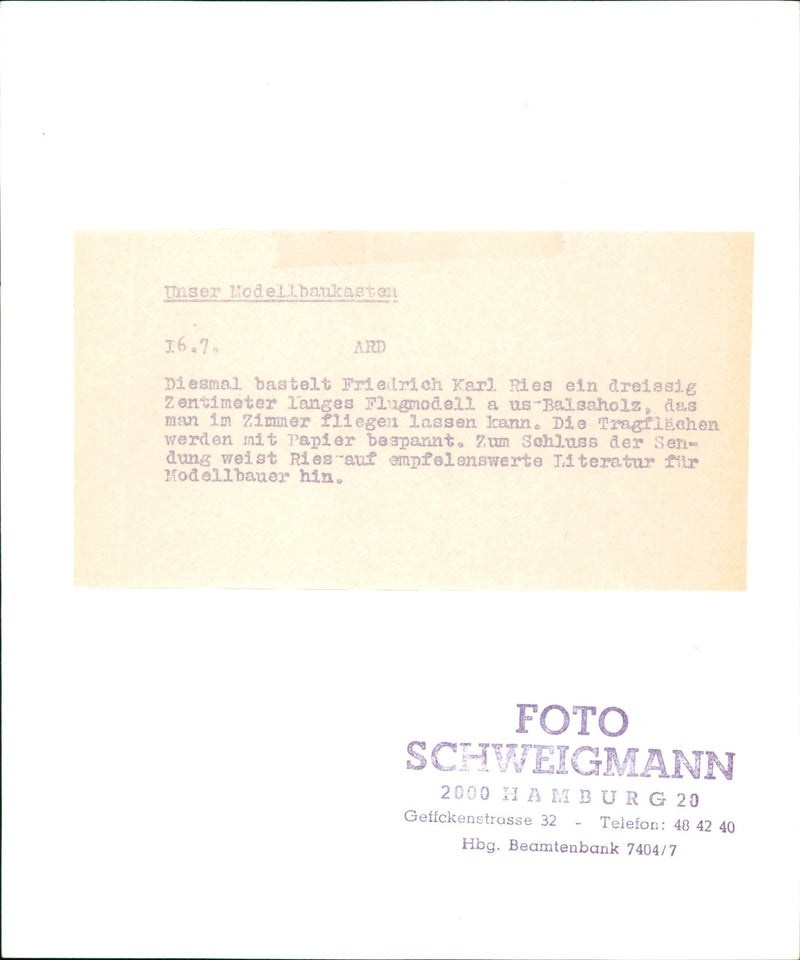 MODEL BUILDING TASTED FRIEDRICH KARL RIES MAKES THIRTY - Vintage Photograph