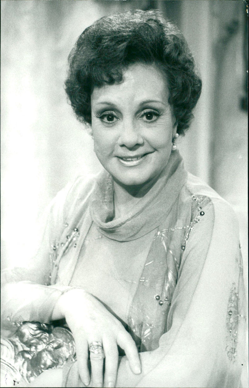 1978 MUSE HARNSEK ZDI SCHWA YOUR MUSIC WISH ERIKA KOTH DRONE THROUGH - Vintage Photograph