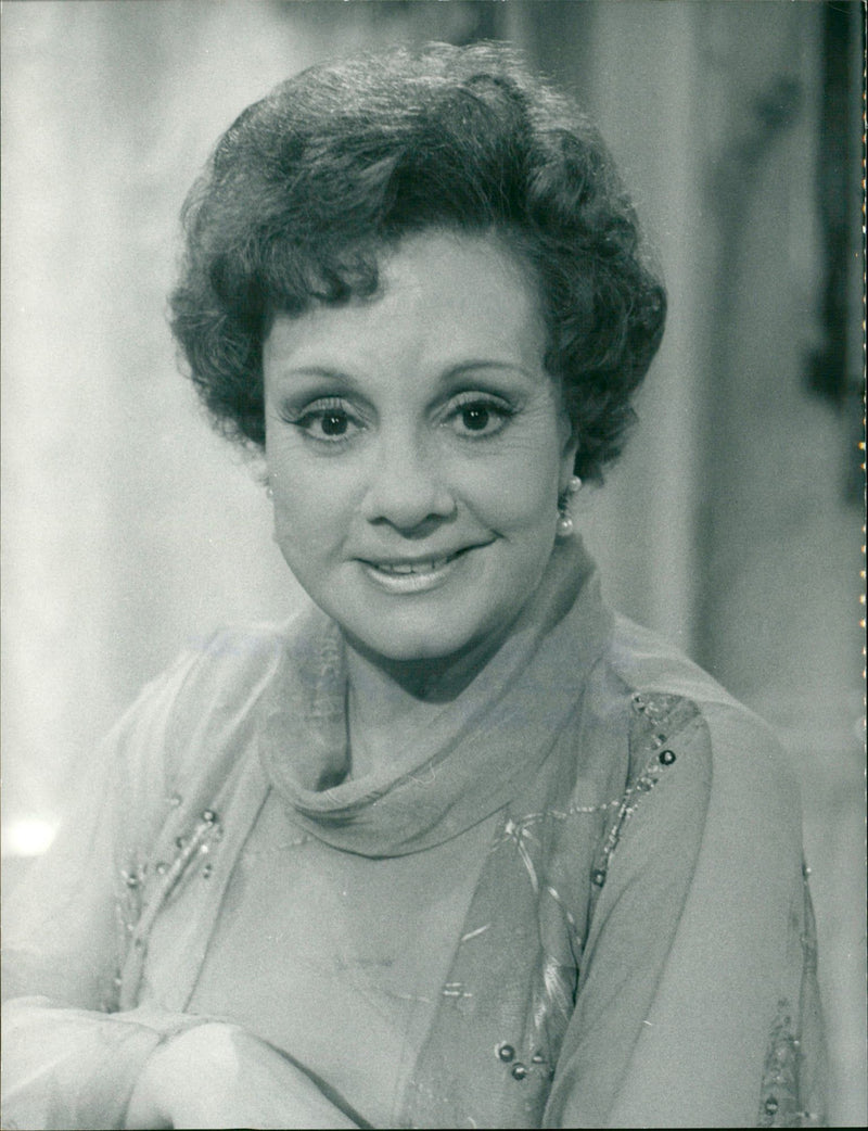 MUSE HARNSEK ZENCI YOUR MUSIC WISH FUURIT ERIKA KOTES - Vintage Photograph