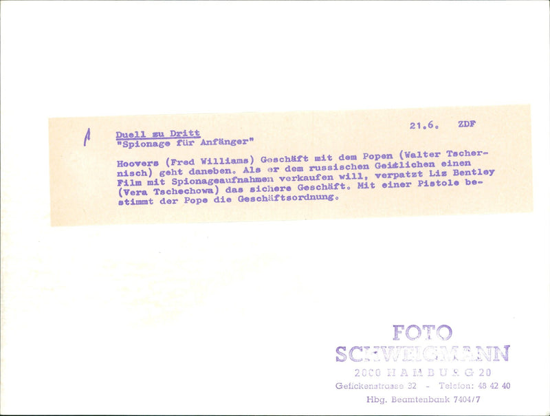 SPYING BEGINNING HOOVERS FRED WILLIAMS COMPANY POPE WALTE FILM VERA - Vintage Photograph