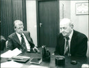 1981 GEMUSE FRANZ BRODZINSKI BAILIFF TRAUGOTT DIETER AUGUSTIN HAS FINALLY CAUGHT - Vintage Photograph