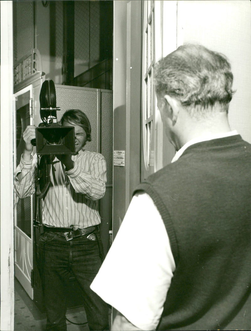 TSUNNER TOCH ALLEITERS CAMERA TRACKS TRACES LOST TULU FILM - Vintage Photograph