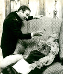 MARUD BLOOD EAR FLESH SACHER WOLFGANG REICHMANN FIND OLD WOMAN IRM - Vintage Photograph