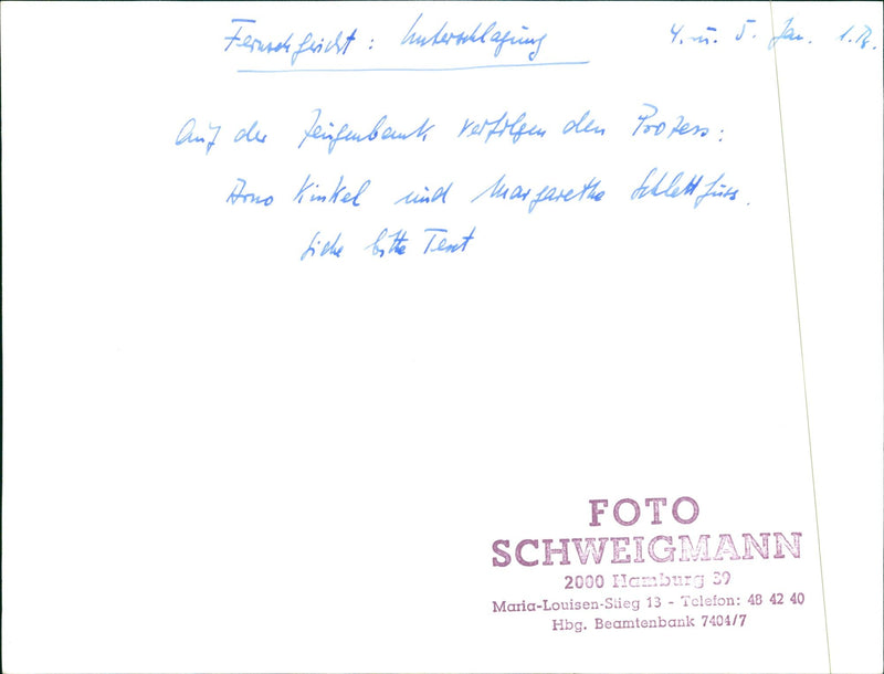 COURT INTESODILAGUNG ZENFEMBANK FOLLOWS POET - Vintage Photograph