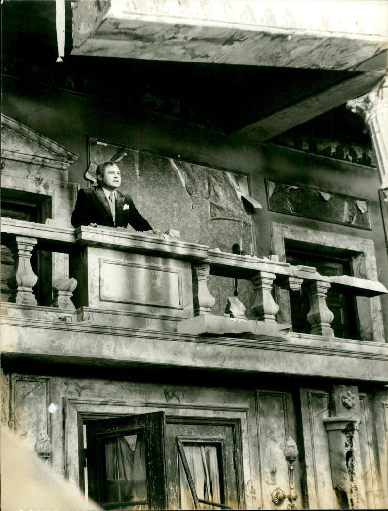 MARUD BLOOD ALL MEAL DECAY OLD VILLA CANNOT - Vintage Photograph