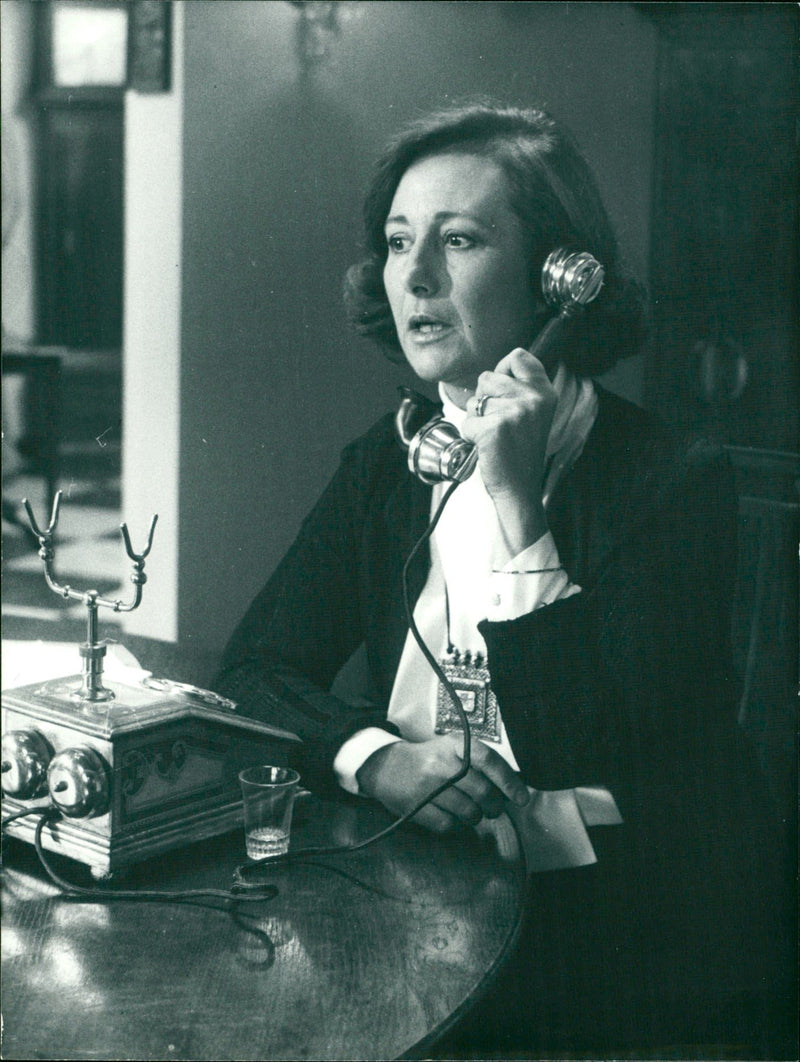 1980 SROE WALDEN LAMBERTSEN ROSMARIE FENDEL GERMAN FILM ACTRESS SHE - Vintage Photograph