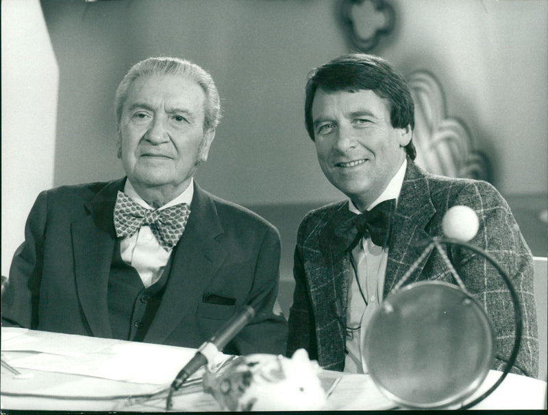 1979 HANN VERBATEN WELL KNOWN GERMAN SONGWRITER ATHER SCHWENN ZDE APRI ROBERT - Vintage Photograph