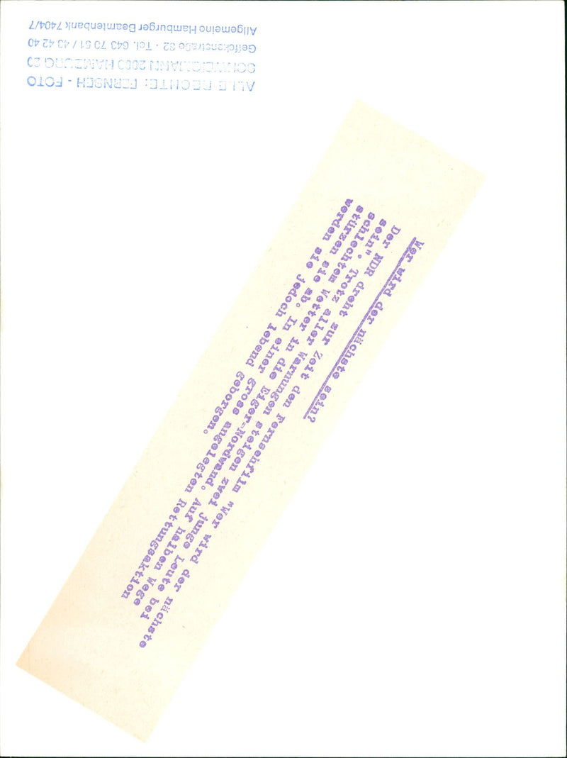 CURRENTLY SHOOTING TELEVISION MOVIE WHO NEXT CAR - Vintage Photograph