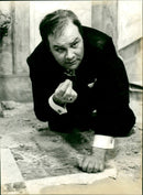 MARUD BLOOD SACHER WOLFGANG REICHEN HAS FOUND SABNETTERLINGS COLLECTION - Vintage Photograph