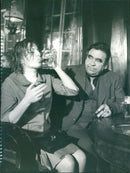 1977 ACTING WHICH FROGMAN FETISHES GUN ALSTER HAS NOT - Vintage Photograph