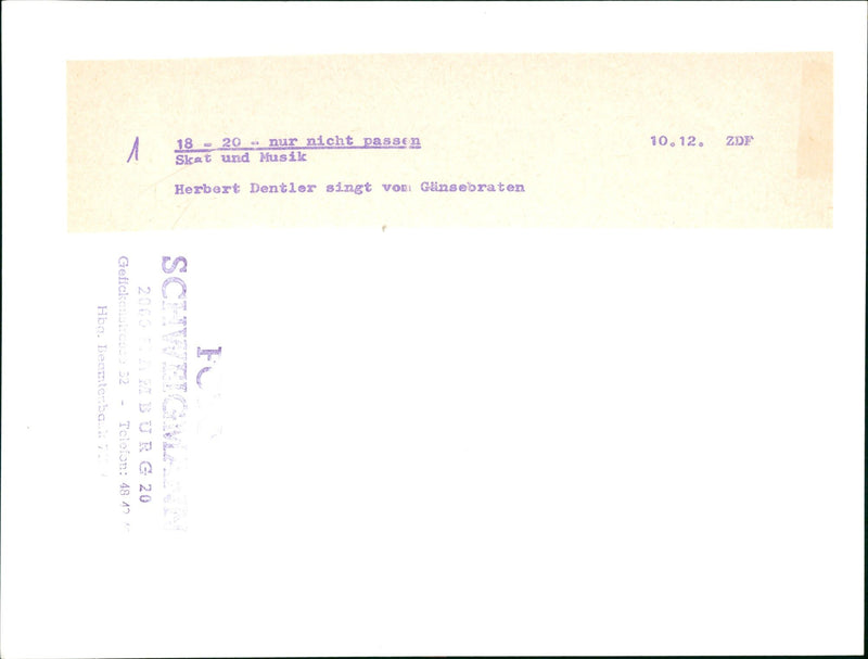 THUS ZDE JUST DONT FIT SKAT AND MUSIC HERBERT DENTLER RINGS ROASTED GOOSE - Vintage Photograph