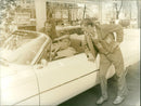 REFUELING TRACES WHEN RICH MUSICAL PRODUCER PETER FRANKENFEL MICHAEL - Vintage Photograph