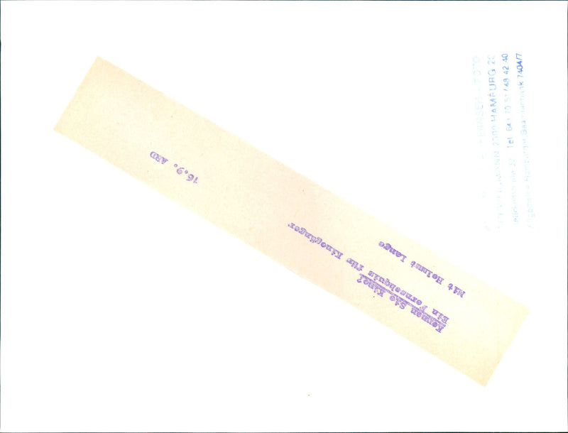 KNOW PINO ARD HOT LANGE QAI FLIS MOVIE SHOWS HAMURG - Vintage Photograph