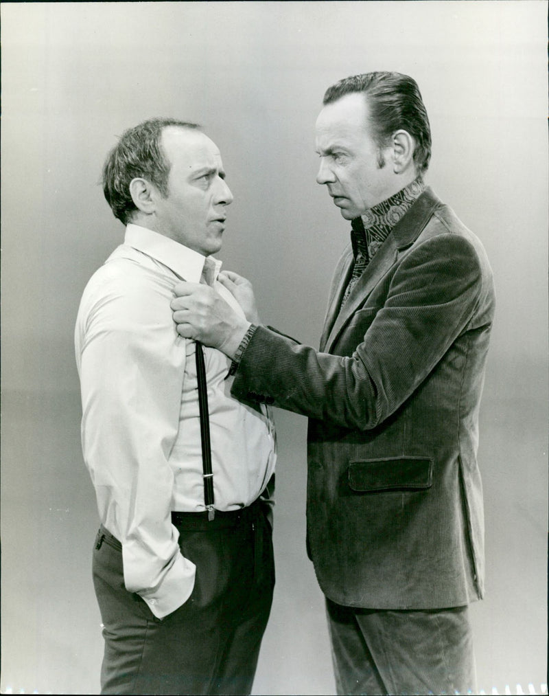 KETSCHE AND MUSIC JOHNNY REYK ALL RIGHTS FERMO FOTO SCH - Vintage Photograph