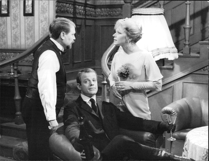 1978 BUCKEL GERMAN FILM ABOUT MANS PREJUDICE AGAINST VERA - Vintage Photograph