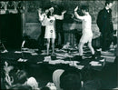 1969 THEATER EXPERIMENTA FNP BEL TOIRE PEUR EXPE ABISAG TULLMANN FILM - Vintage Photograph