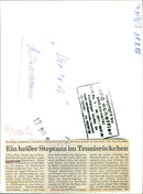 1988 SUMMERIME ARTISTS BERNKASTEL KUES WHO SINCE FILM - Vintage Photograph