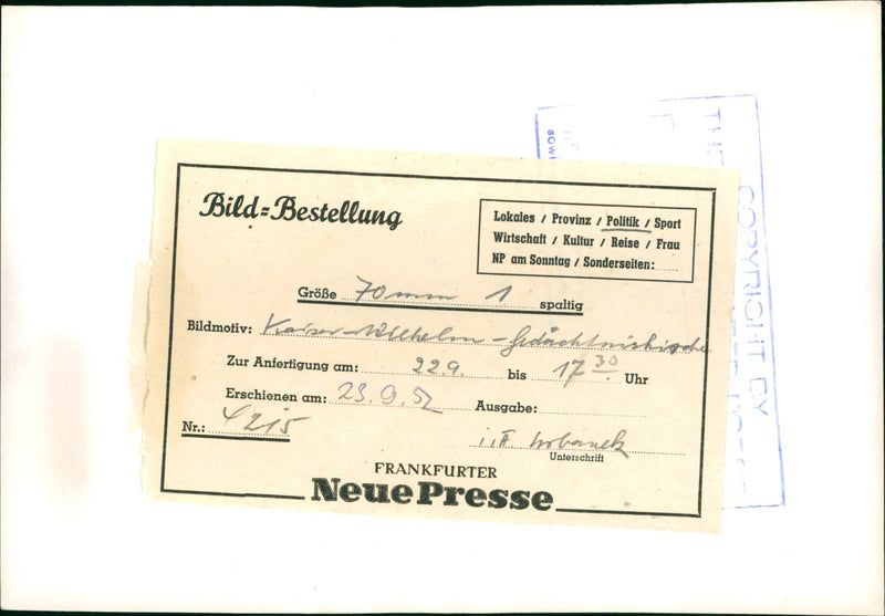 ICHTNIS KIRCH YRIR HOBANCH SIGNATURE FRANKFURTER NEW PRESS ICHTN - Vintage Photograph