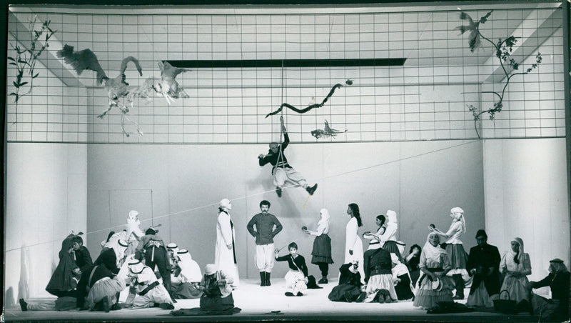 1983 THEATER OPERAS EXCLUSION SEVIL AFTER MONARL MICHAEL FILM - Vintage Photograph