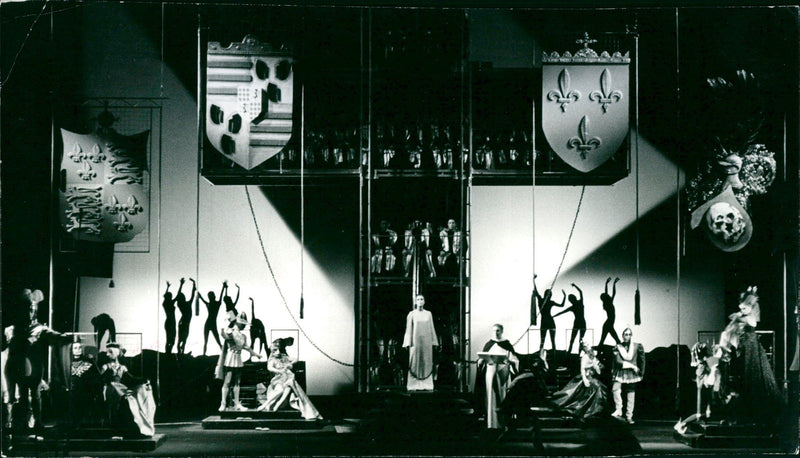 1958 URBANUCKE LLOWTMAN SIGNATURE ISSUE JOHAMISE SOUF DEM SELBERI KELOMB - Vintage Photograph