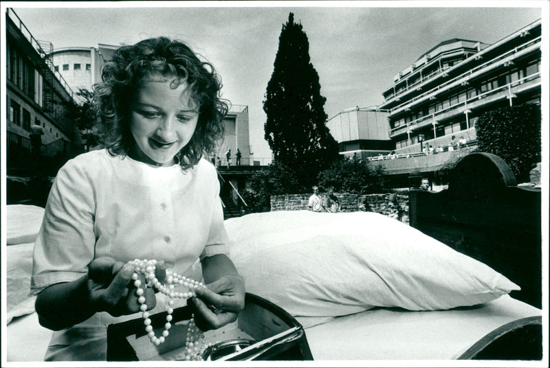 1994 Goethe's urfist: Sabine Neudeck - Vintage Photograph