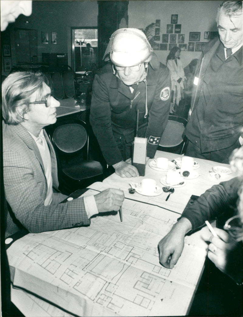 EATER URBAN ARSON MICHAEL RECONSTRUCTION APLIG JEWELRY FILM DIR - Vintage Photograph