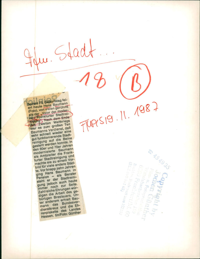 CLEANING WINTER SERVICE ROOMS SERUMS HANS BAUMANN FATHER FILM - Vintage Photograph