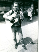 MUSICIANS TRILLENMACHER INTERNATIONAL BRILLENODE BRYA WIN PRESTIGIO - Vintage Photograph