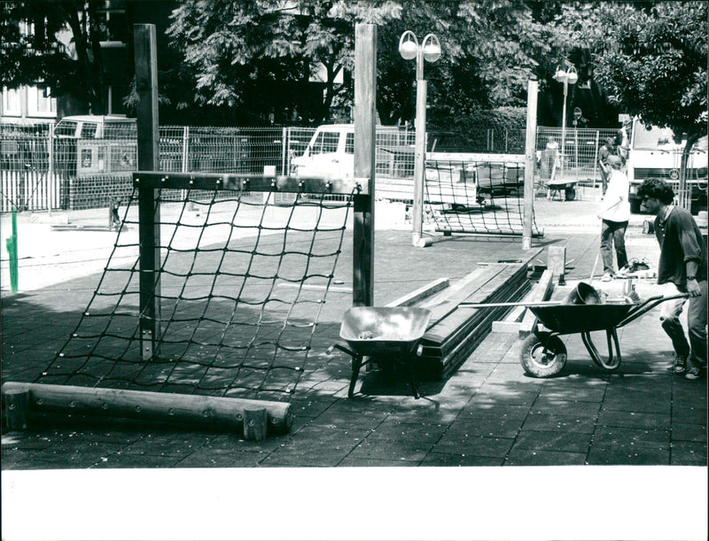 1992 FLEM REMODELING PLAYGROUND MERIANPLATZ ALMOST FINISHED TUP - Vintage Photograph