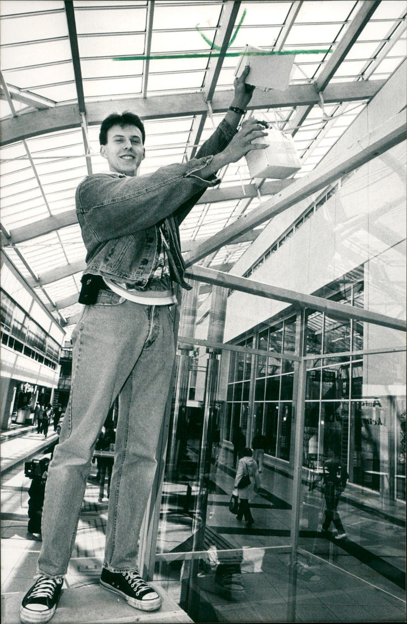 HLANDVERBAND PERS REMBERT RALF MATTHESIUS AND FILM - Vintage Photograph