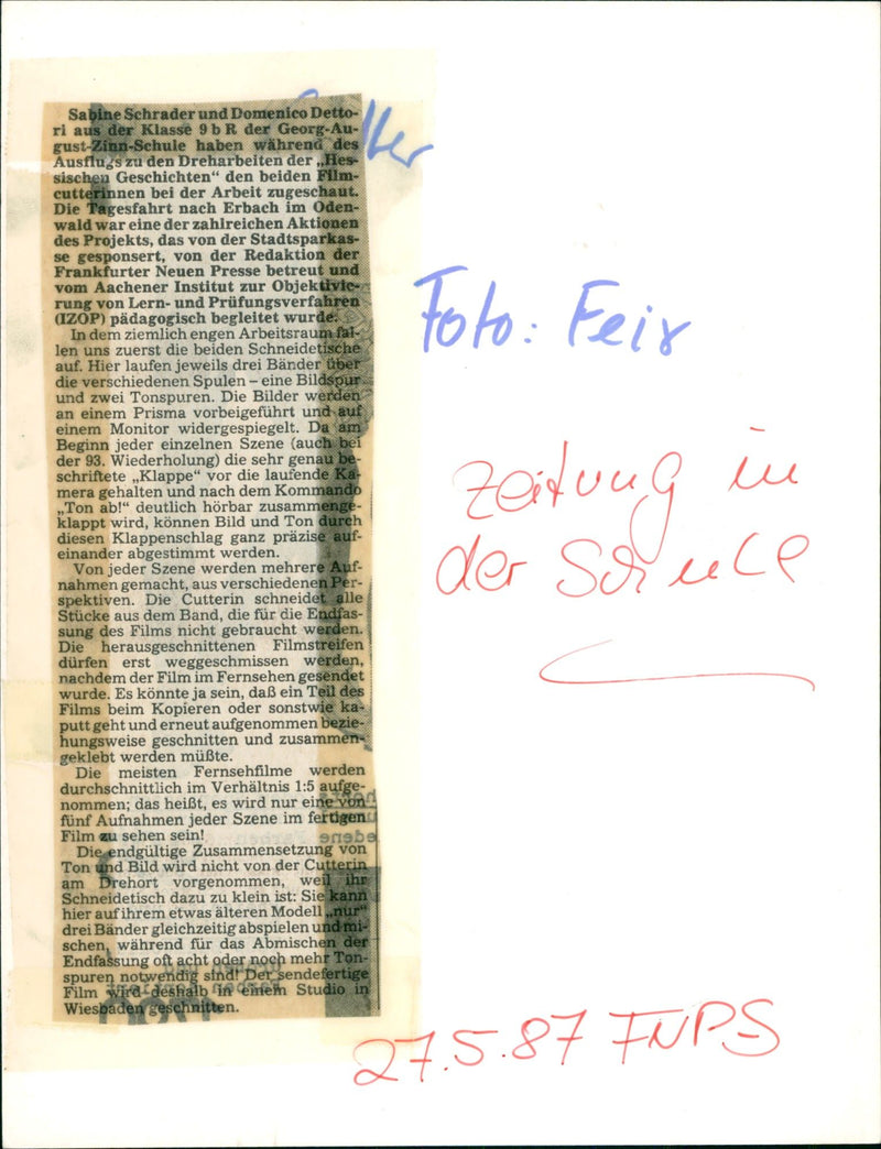 1987 SCHULES SCHULERZEITUNG DISTRIBUTION DERSE SCHULER BAND FILM - Vintage Photograph