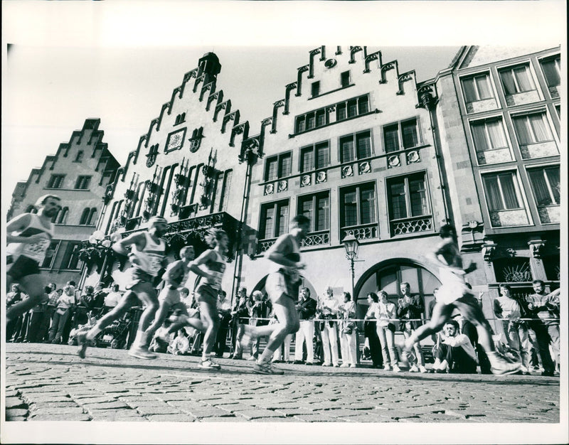 FILM PHOTO PRODUCTION WITTELSBACHERALLE - Vintage Photograph