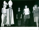 1980 SCHOOLS BARBARA WETZEL JUTTA HEIKE DUNKEL AND STEFANIE WALLACHE MICHAEL FILM - Vintage Photograph