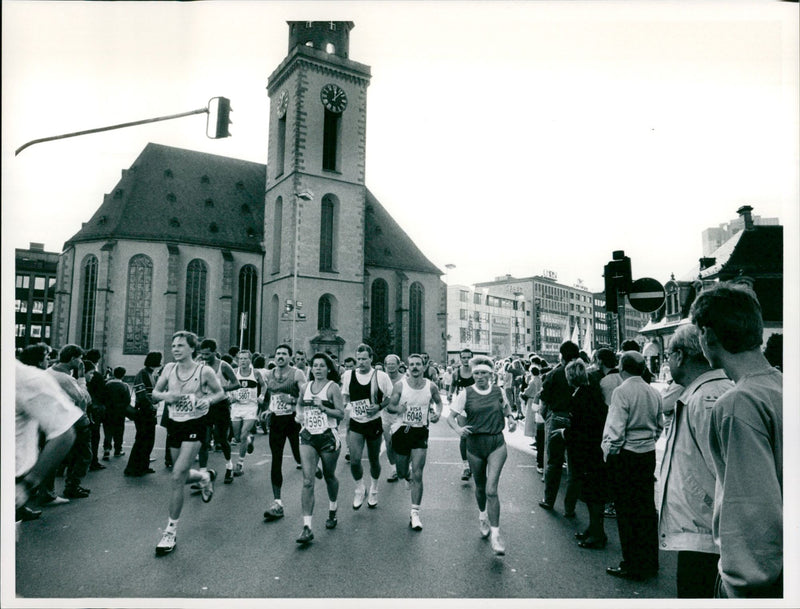 FRANKFURT MARATHON NPT SHOME FILM FOTOPRO - Vintage Photograph
