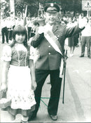 OLKSFEST MAINFEST JOHANN WINTER FLIES BERNMER KERW FILM - Vintage Photograph