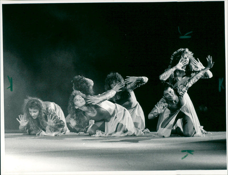 1989 TURNING SALA FEST LAS NEOCH MER HIGS THE FILM - Vintage Photograph