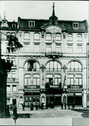 BILDUNGSOLKSHOCHSCHU MINOS CINEMA AND FILM FRANKFURT FRANKFURTER VAR - Vintage Photograph